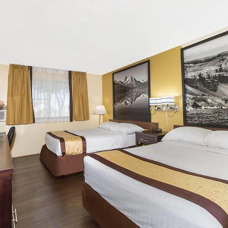Super 8 By Wyndham Nampa Hotell Eksteriør bilde