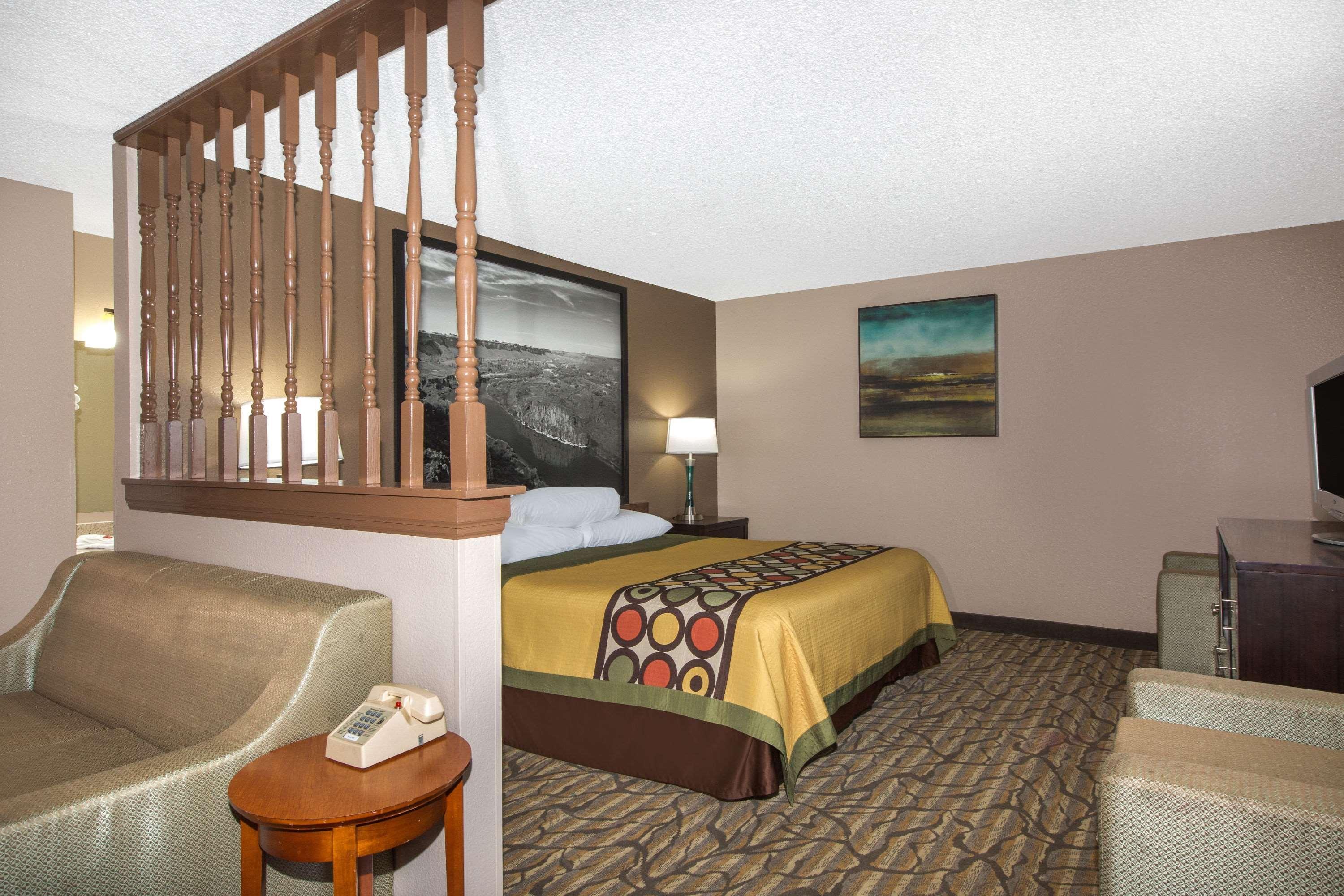 Super 8 By Wyndham Nampa Hotell Eksteriør bilde