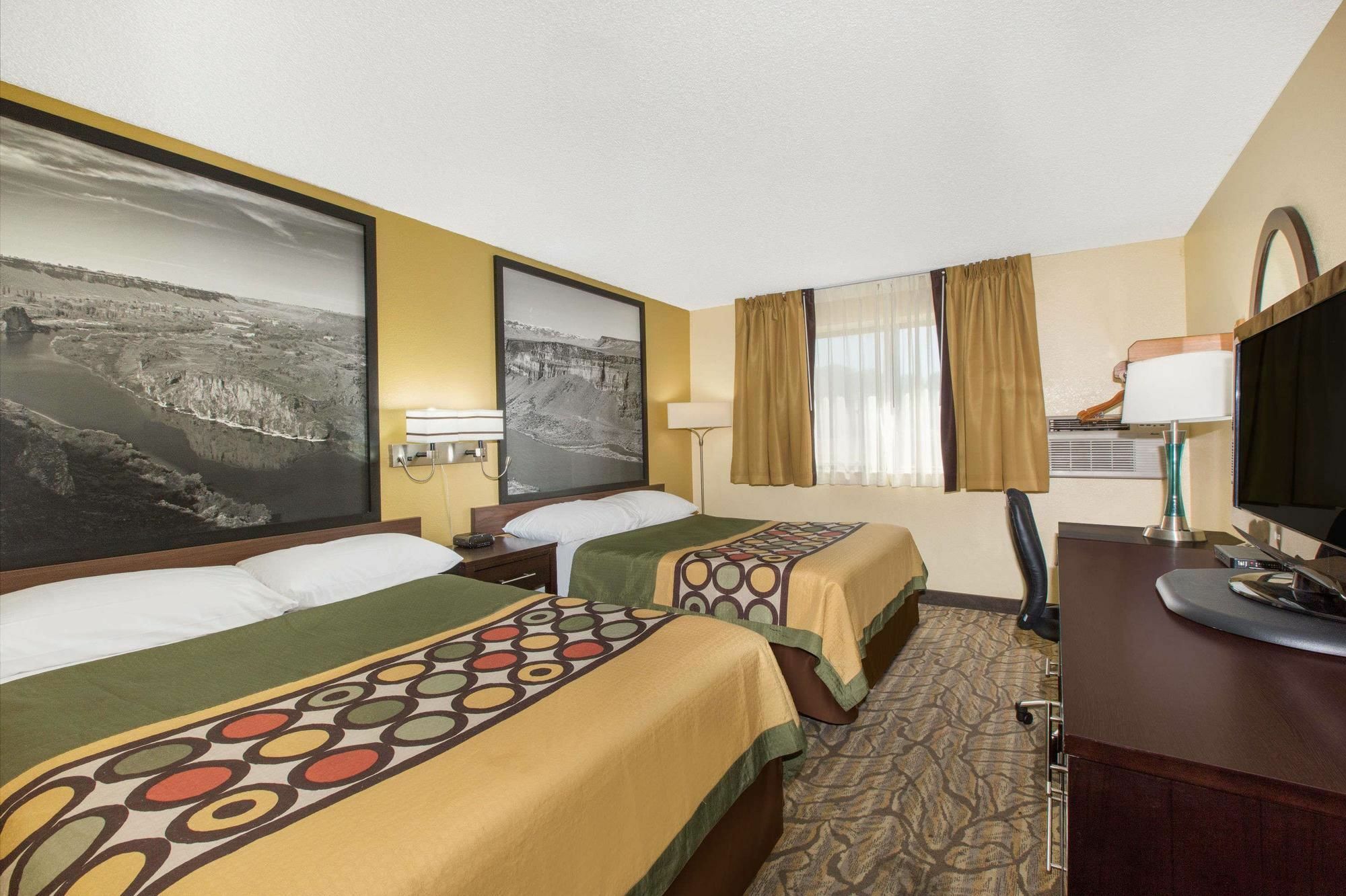 Super 8 By Wyndham Nampa Hotell Eksteriør bilde